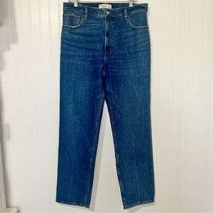 Abercrombie and fitch the 90’s straight ultra high rise size 12/31